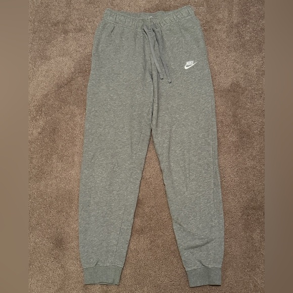 Nike Pants - Nike Club Women’s Gray Jogger Pants Small